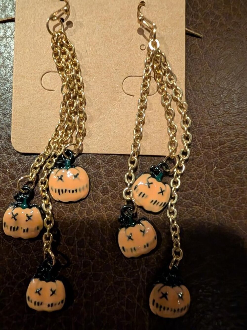 1950 Vintage Halloween Enamel Pumpkin Dandling Chain Earrings.
